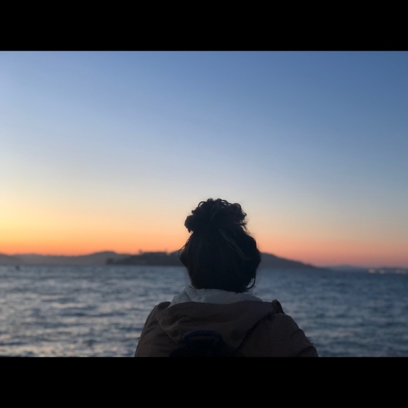 Meet your Posher, Andrea - Picture 1 of 1